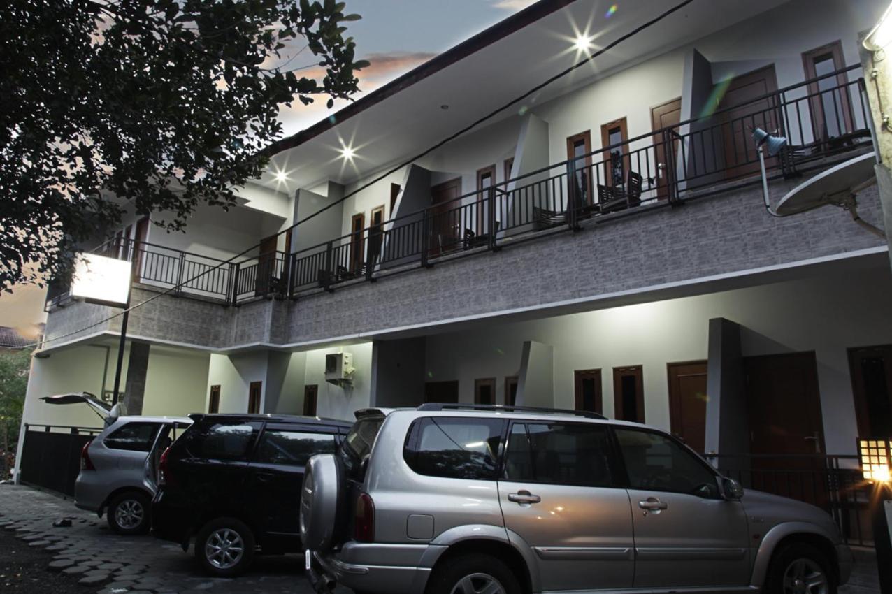 Andelis Homestay Yogyakarta Eksteriør bilde
